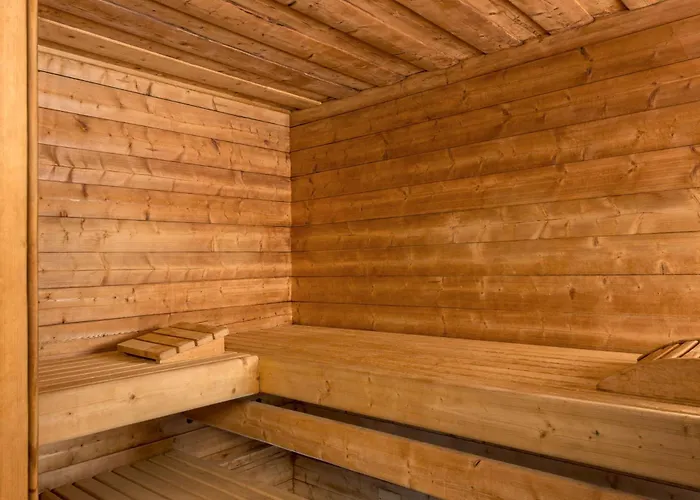 Nh Collection Mediapark Hotel