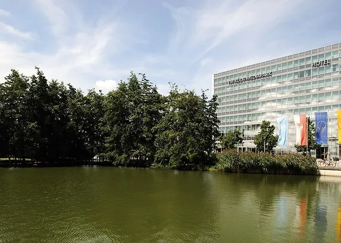 Ξενοδοχείο Nh Collection Mediapark