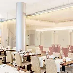 科隆媒体公园nh酒店 酒店 4*