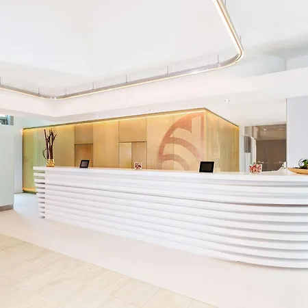 ホテル Nh コレクション メディアパーク ケルン