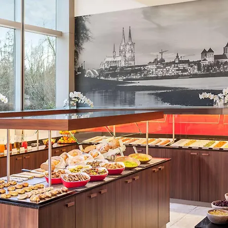 Nh コレクション メディアパーク ホテル ケルン