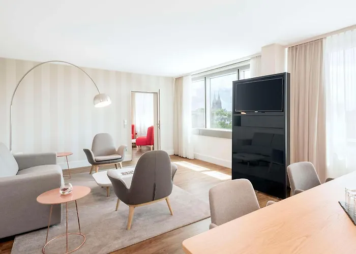 Nh Collection Mediapark Отель 4*