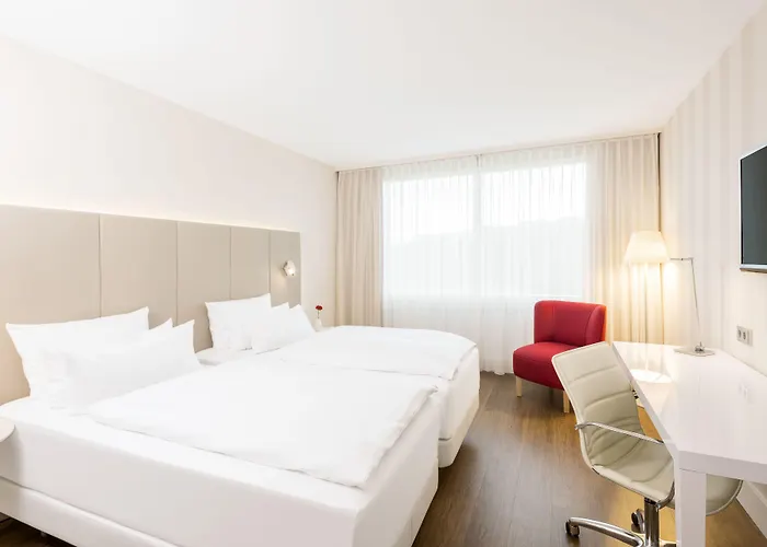 Отель Nh Collection Mediapark 4*