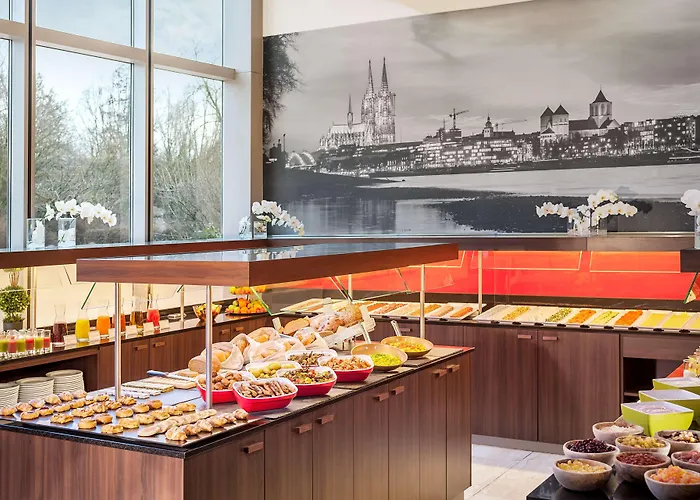 Nh Collection Mediapark Отель