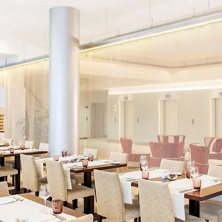 Nh Collection Mediapark Szálloda 4*