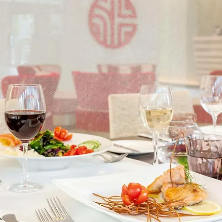 Nh Collection Mediapark 4* Köln