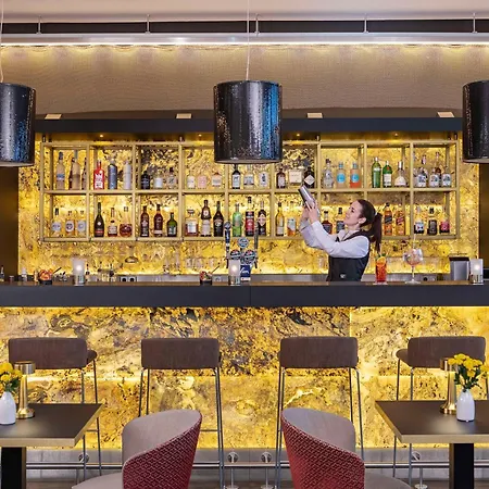 Nh Collection Mediapark Szálloda